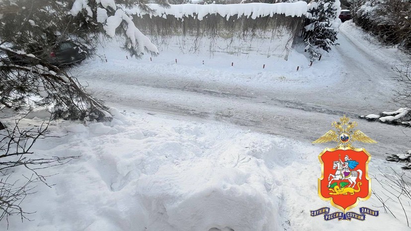 В Подмосковье ребёнок погиб после наезда автомобиля при катании с горки