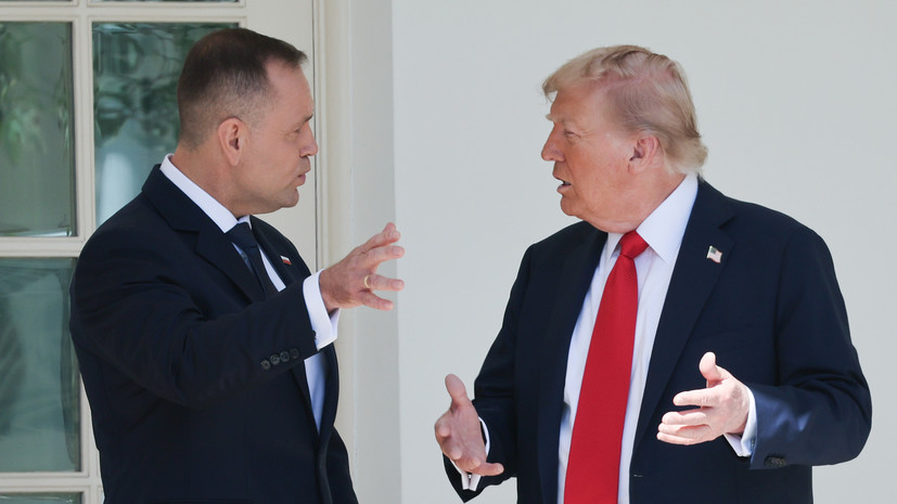 Моравецкий: Трамп обсуждал с Навроцким создание в Польше постоянной военной базы