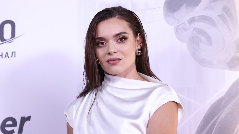 Сотникова рассказала, что её вновь перепутали с Медведевой