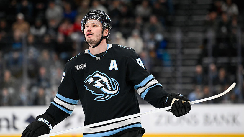 Гол Сергачёва помог «Юте» обыграть «Флориду» в НХЛ