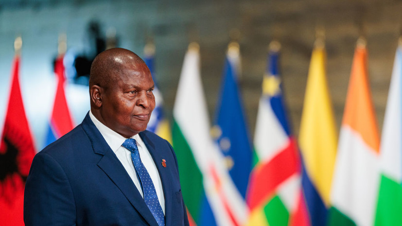 Путин поздравил президента ЦАР Туадера с победой на выборах