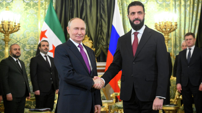 Путин поздравил аш-Шараа с продвижением процесса восстановления Сирии