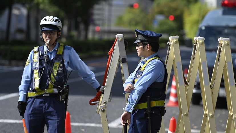 Машина аппарата кабмина Японии спровоцировала ДТП, в котором погиб человек