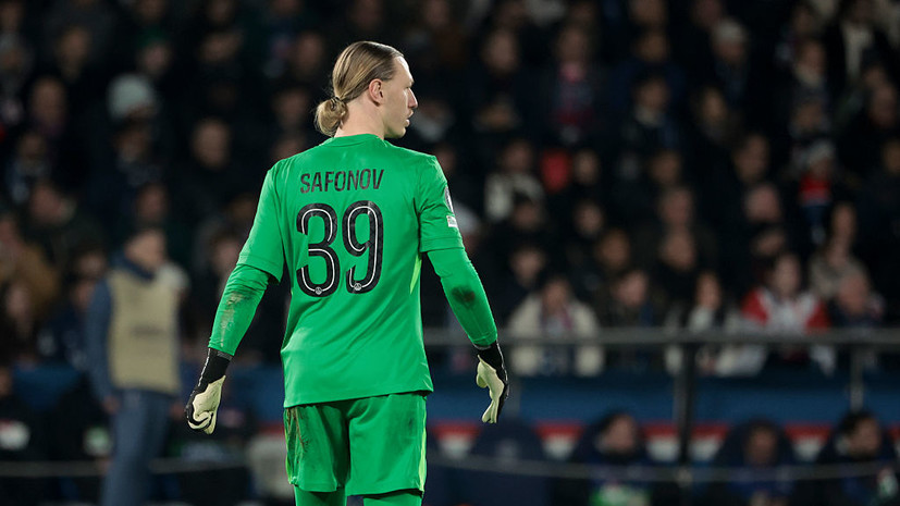 Энрике — о Сафонове: я не знаю, буду ли делать ротацию