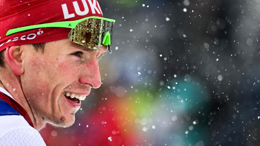 Организаторы гонки в Италии объяснили ошибку с заявкой Большунова с флагом Казахстана