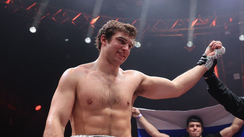 Россиянин Халидов победил кубинца Лардуэта решением судей в главном бою вечера IBA.PRO 14