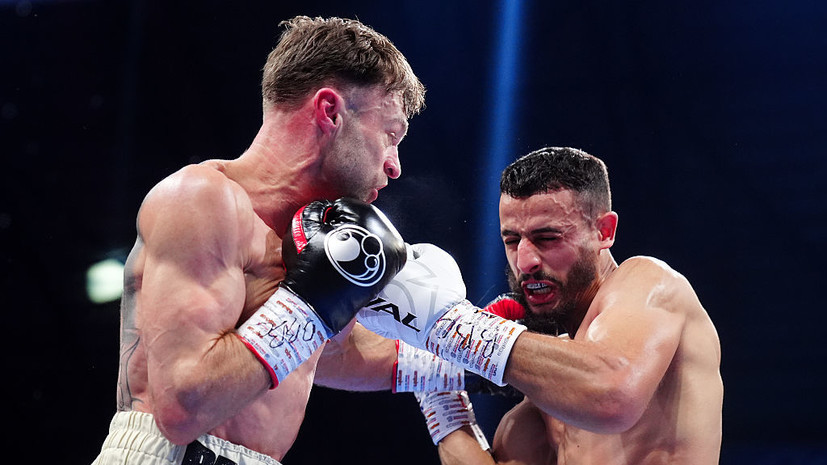 Муртазалиев потерпел поражение от Келли и утратил чемпионский пояс IBF в первом среднем весе