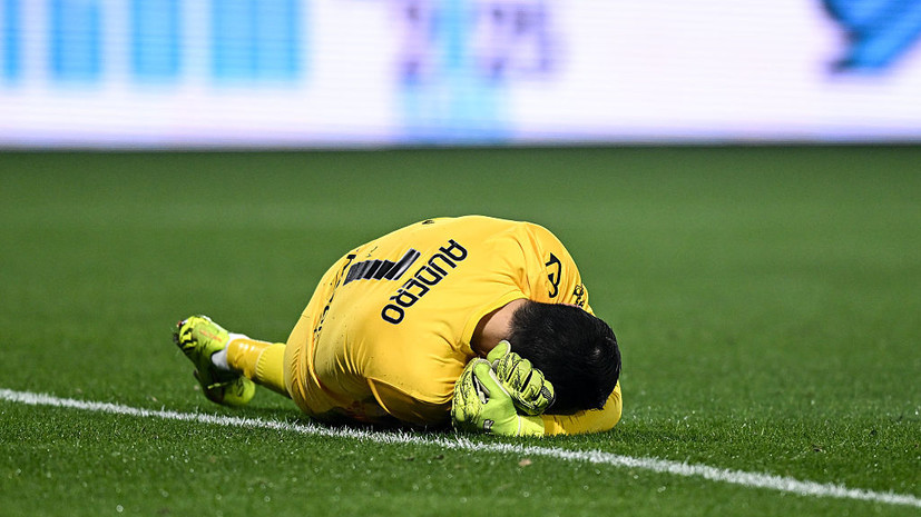 Вратарь «Кремонезе» пострадал от брошенного фаера