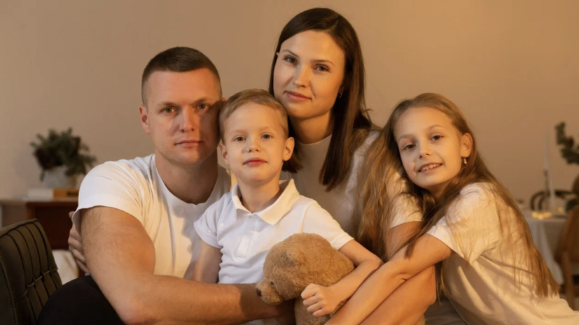 «Муж сошёл с ума, когда узнал о болезни»: родители детей с миодистрофией Дюшенна рассказали о своей борьбе за лечение