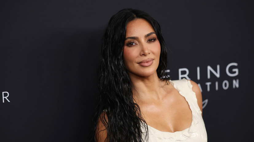 У Ким Кардашьян роман со звездой «Формулы-1» Хэмилтоном