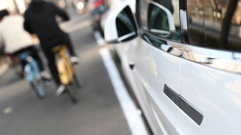 Китай запретил автомобили со скрытыми дверными ручками