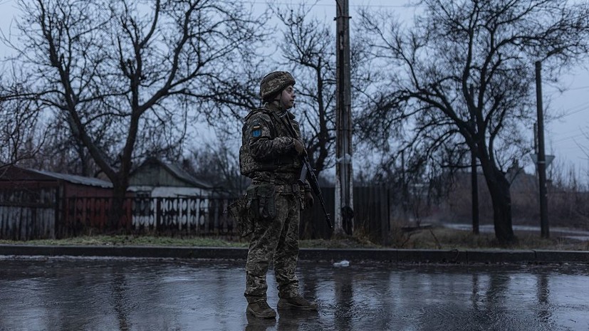 Депутат Колесник: Киев стягивает войска к границе с Россией