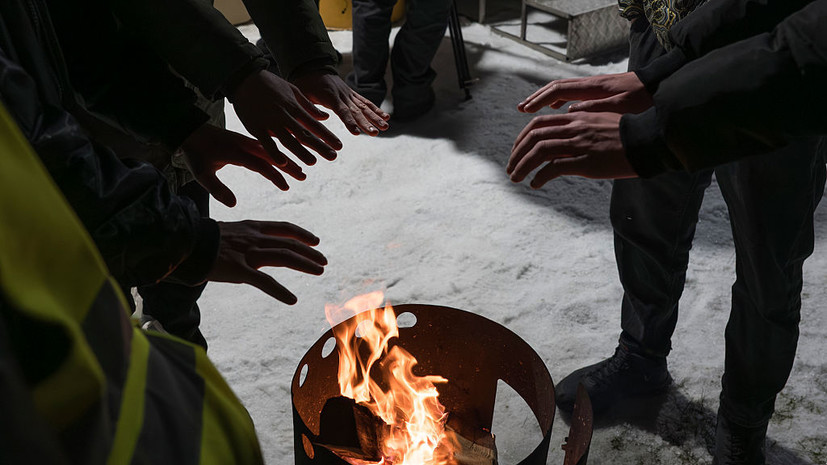 Зеленский: в Киеве более 1100 домов осталось без отопления