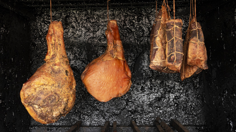 Врач Симаков назвал неправильное питание фактором риска развития онкологии