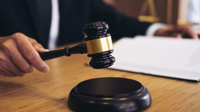 Суд в Москве арестовал владельца автомобиля BMW за отказ снять тонировку