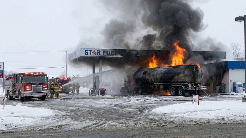 SHOT: на заправке в ХМАО взорвался бензовоз