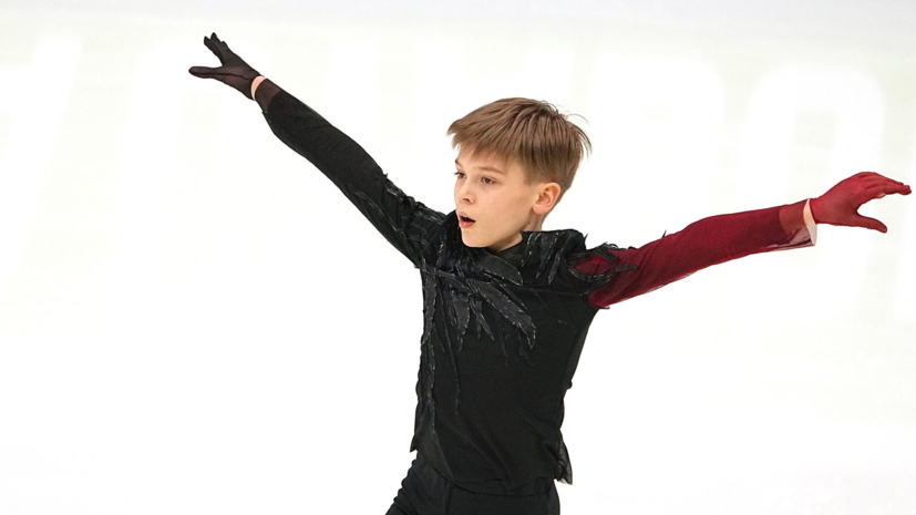 Лазарев выиграл короткую программу на чемпионате России — 2026 среди юниоров