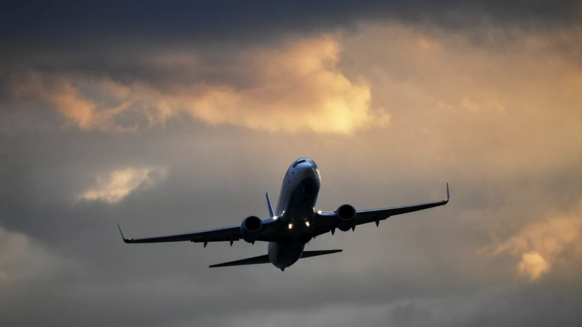 Самолёт с вернувшимися из украинского плена приземлился в Подмосковье