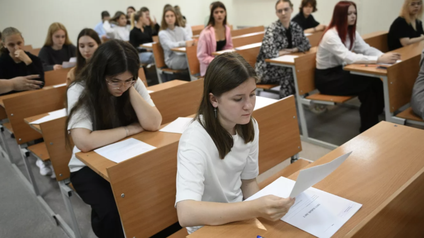 Минздрав России утвердил минимальные баллы для поступления в медвузы в 2026 году