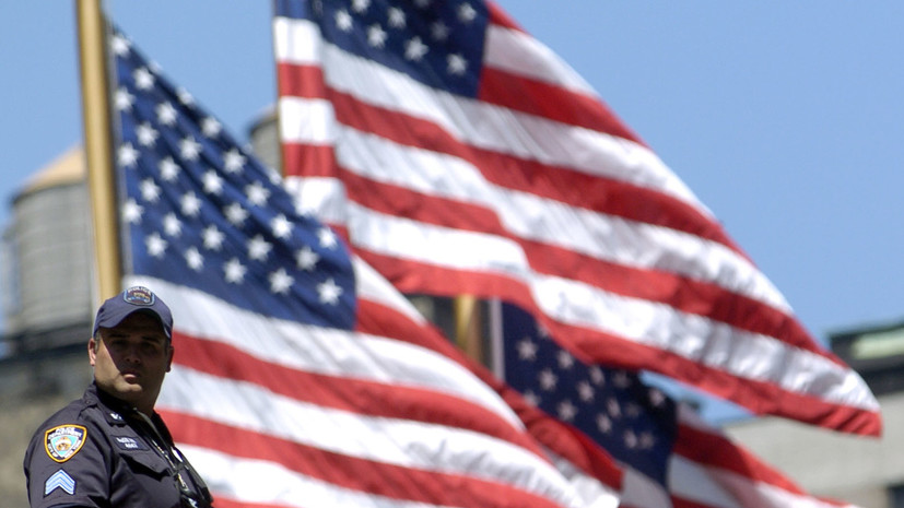 ICE: проникшие на базу в США россиянки останутся под стражей до конца следствия