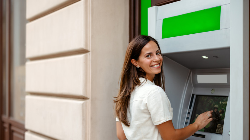 РБК: Росфинмониторинг объяснил лимиты на внесение наличных через банкоматы