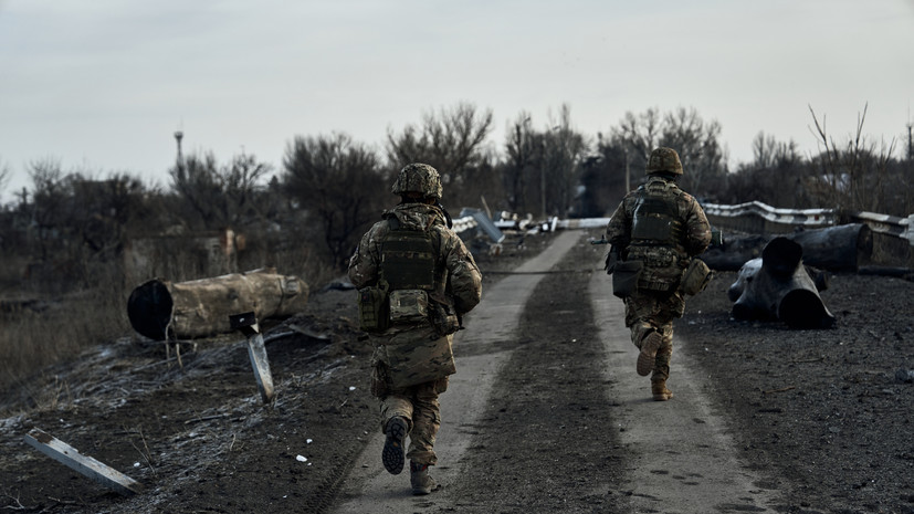 Беженец: украинские военные дезертировали в Димитрове на такси