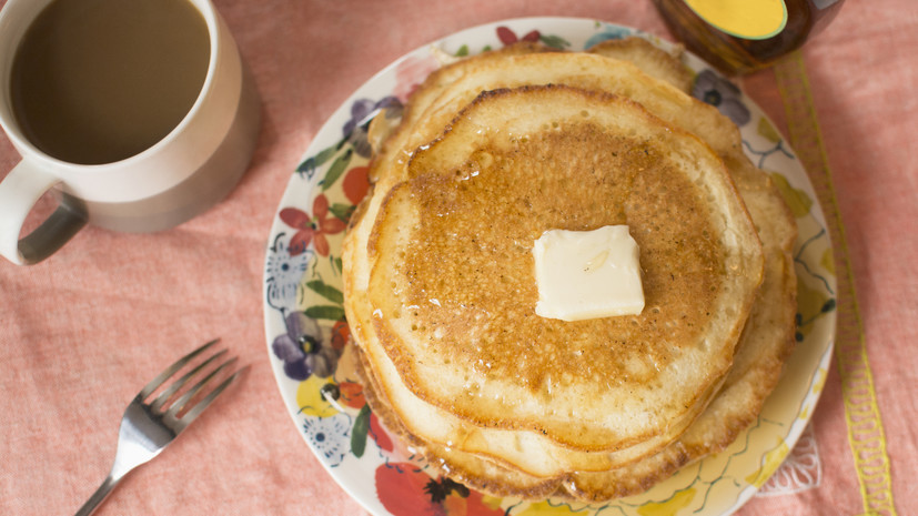 Диетолог рассказала, сколько можно съесть блинов, чтобы не набрать вес