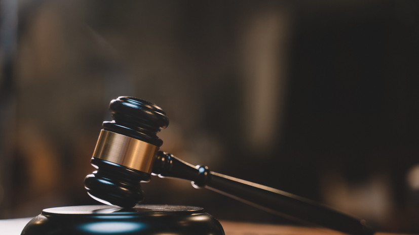 Экс-главе Курской области Смирнову предъявлено обвинение в получении двух взяток