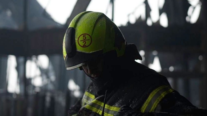 Под Киевом произошёл пожар на складах кондитерской фабрики Порошенко