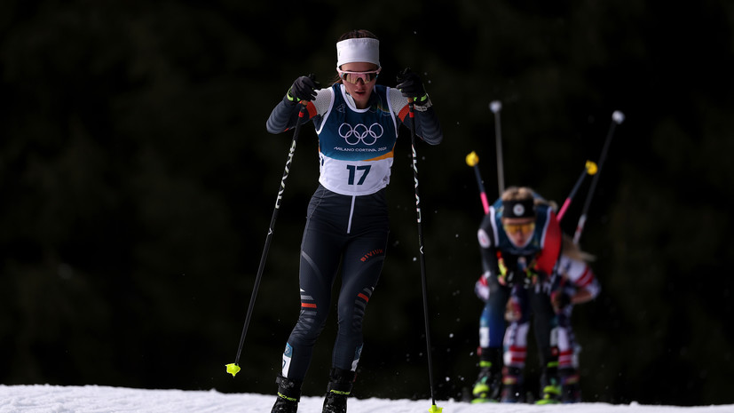 Непряева упала во время скиатлона на Олимпийских играх