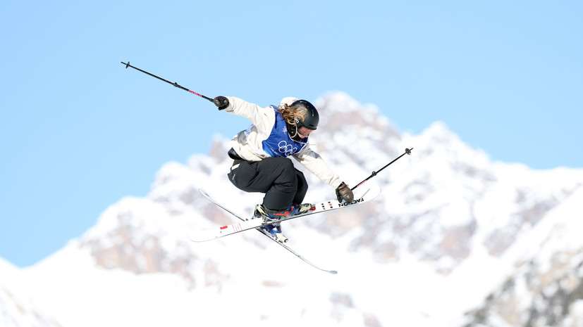 Швейцарская фристайлистка потерпела жуткое падение во время квалификации на Олимпиаде