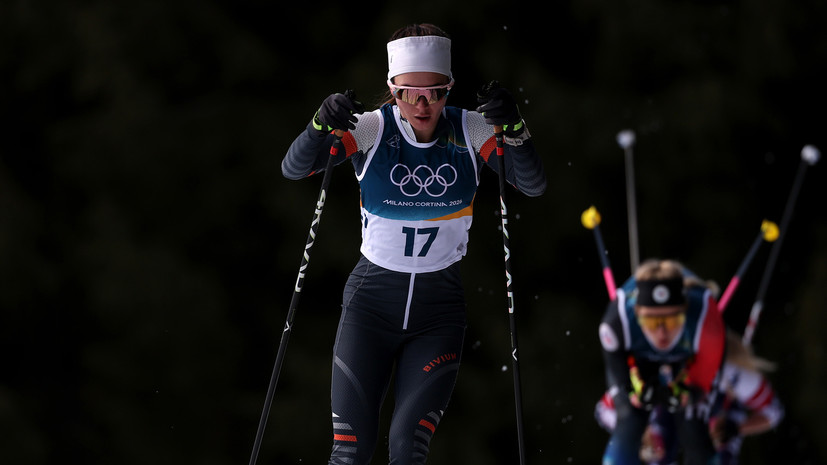 «Нужно наслаждаться моментом»: Непряеву и Коржову вдохновляли плакатами, мишкой и свитерами СССР