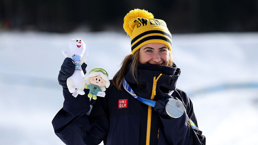 Шведская лыжница Андерссон потеряла часть медали Олимпиады после награждения