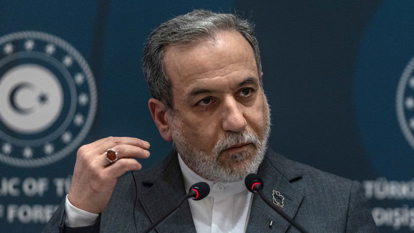 Аракчи: Тегеран не откажется от обогащения урана, даже если это приведёт к войне