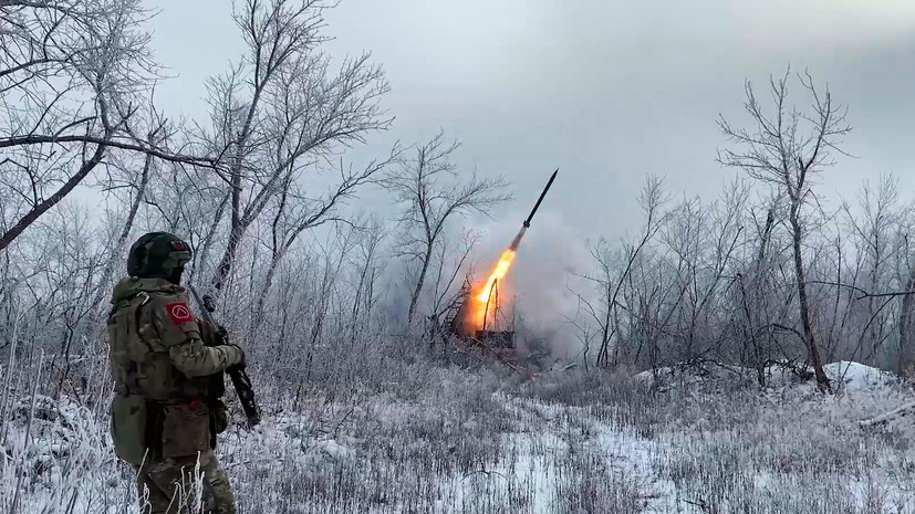 Работа авиации и ракетных войск: ВС РФ поразили военный аэродром и объекты ТЭК киевского режима