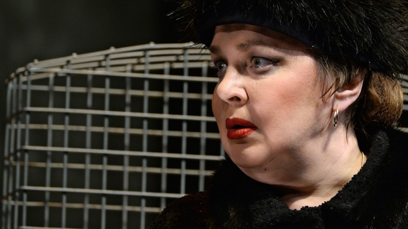 Актриса Юлия Рутберг отметила доброту и талант Ольги Чиповской