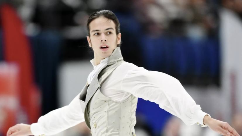 Гуменник сыграл на синтезаторе классическую музыку накануне старта на ОИ-2026