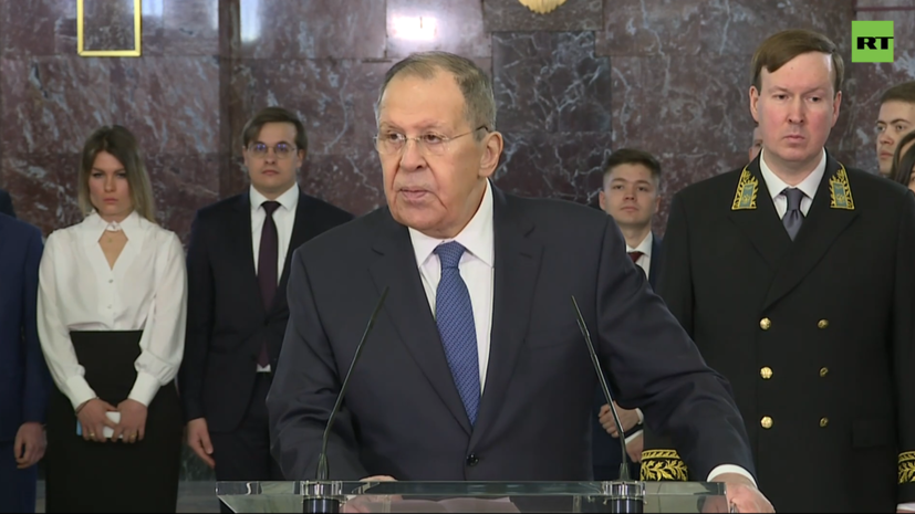 &laquo;Пытаются придать нацизму приемлемый вид&raquo;: Лавров &mdash; о европейских политиках