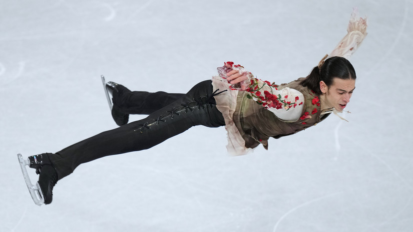 Только этого мало: Гуменник порвал шнурок, смазал каскад, но выстоял и докатал короткую программу на Олимпиаде