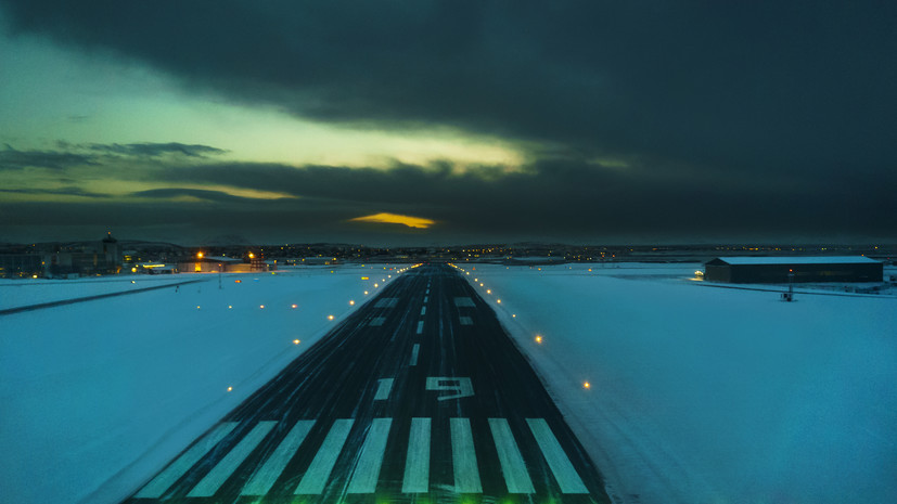 Семь рейсов в Сочи ушли на запасные аэродромы из-за ограничений на полёты