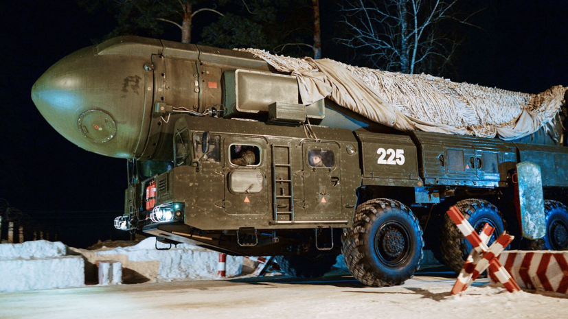 Лавров: Россия сохранит мораторий по ДСНВ при условии соблюдения США лимитов