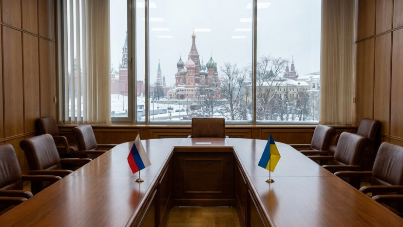 Зеленский: Россия и Украина не согласны с предложением США по Донбассу