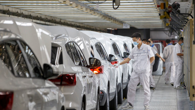 SHOT: около десяти китайских автобрендов могут уйти с рынка России