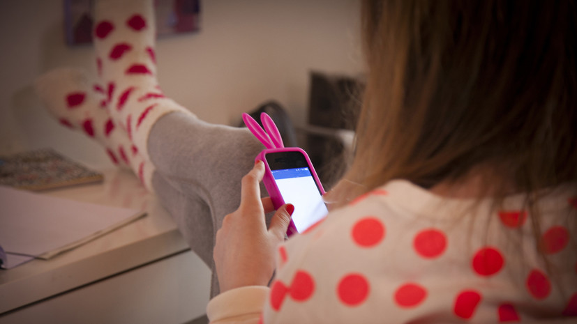 Врач Хатшуков: зависание в гаджетах опасно для детского здоровья