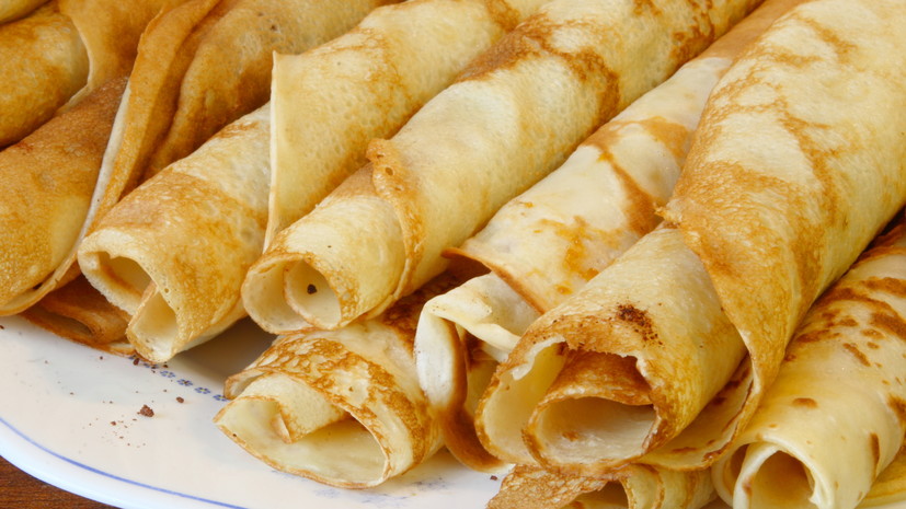 Гастроэнтеролог рассказала, сколько блинов в день можно съедать