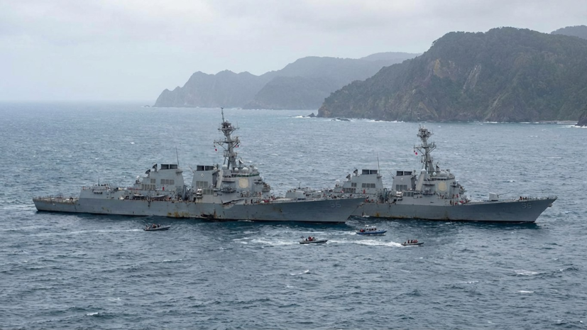 У берегов Южной Америки столкнулись два корабля ВМС США