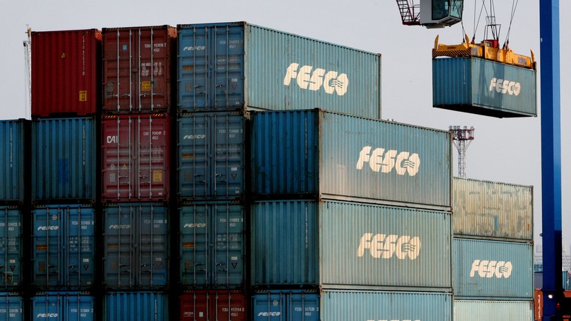 Экс-главе и вице-президенту FESCO вменяют растрату на сумму 885 млн рублей