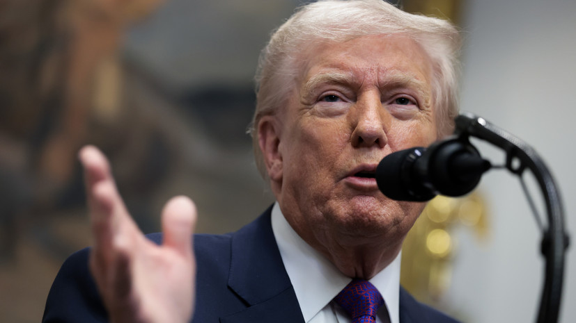 Трамп заявил, что Зеленскому не стоит упускать сделку с Россией по Украине