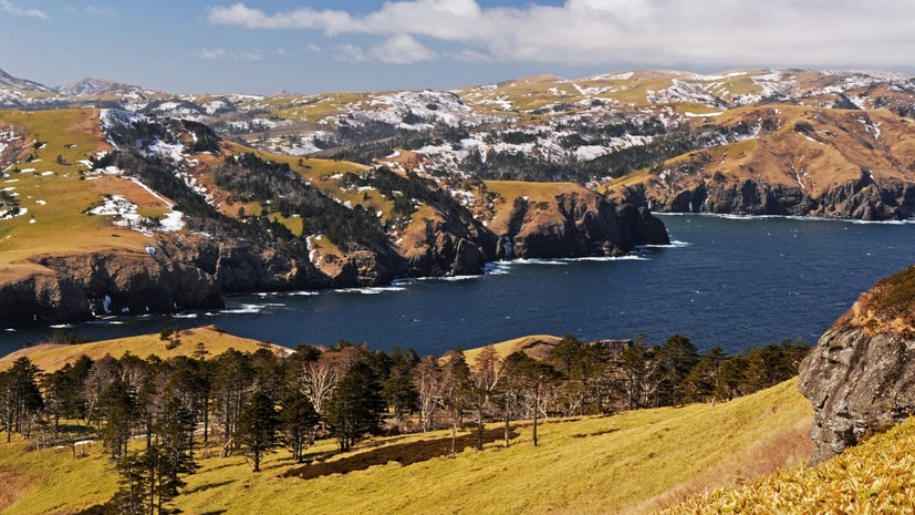 «Большое поселение» духов: почему айны считали Шикотан священным и кто там живёт сегодня