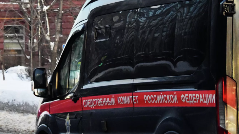 В ХМАО возбуждено дело после гибели подростка из-за схода снега